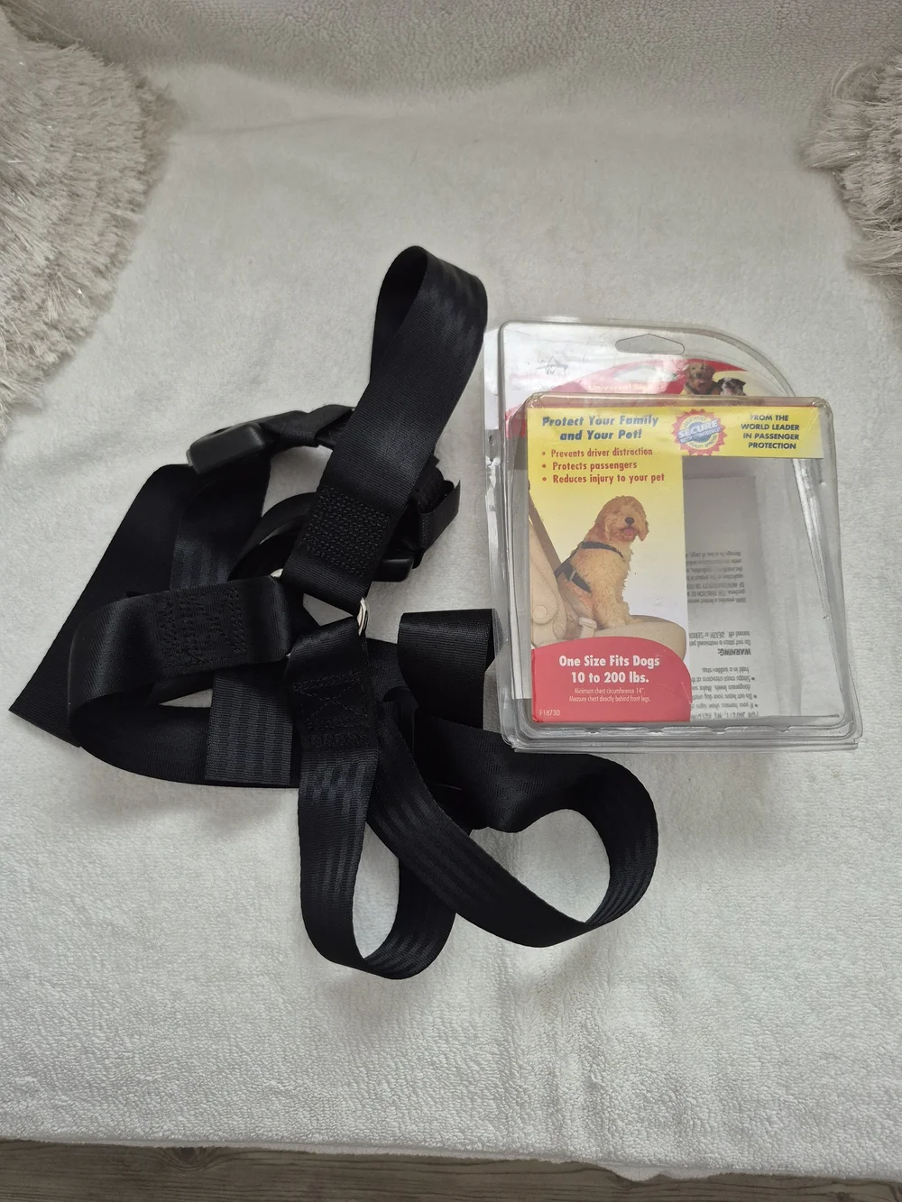 Adjustable Dog Car Safety Travel Harness One Size Fits Up To 200lbs